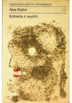 Kobieta z wydm