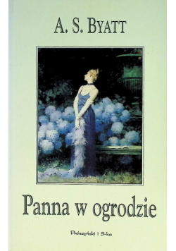 Panna w ogrodzie