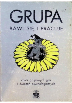 Grupa bawi się i pracuje