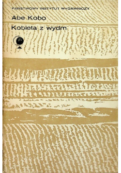 Kobieta z wydm
